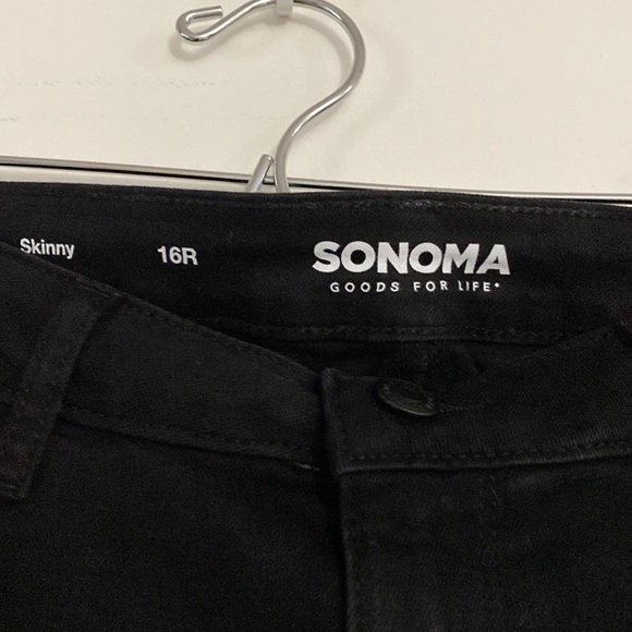 NWT black jeans - Picture 2 of 3